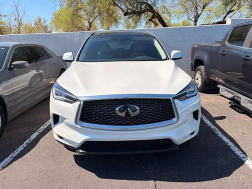 Radiant White 2025 INFINITI QX50 Luxe AWD