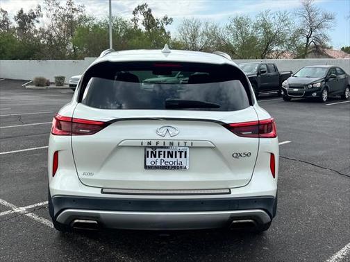 2019 INFINITI QX50 ESSENTIAL