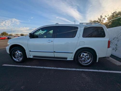 2007 INFINITI QX56 Base