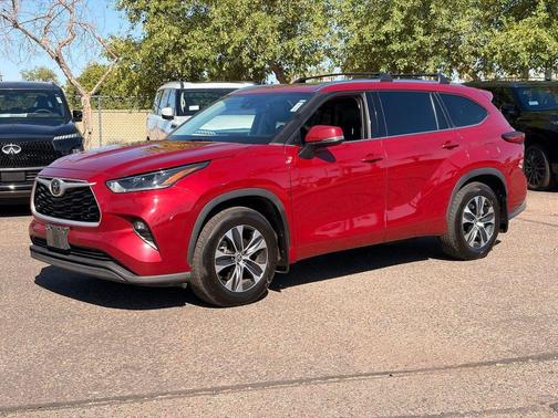 Ruby Flare Pearl 2021 Toyota Highlander XLE