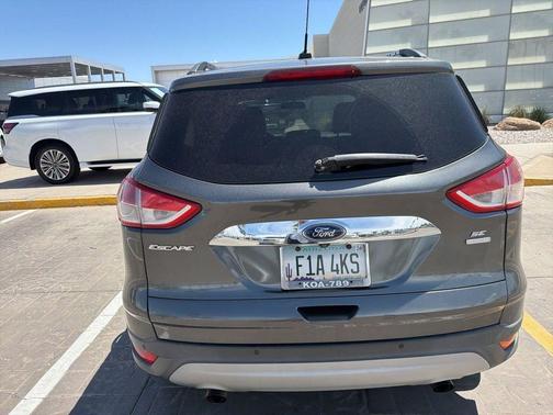 White Platinum Metallic Tri-Coat 2015 Ford Escape SE