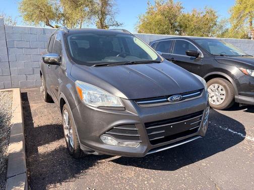 White Platinum Metallic Tri-Coat 2015 Ford Escape SE