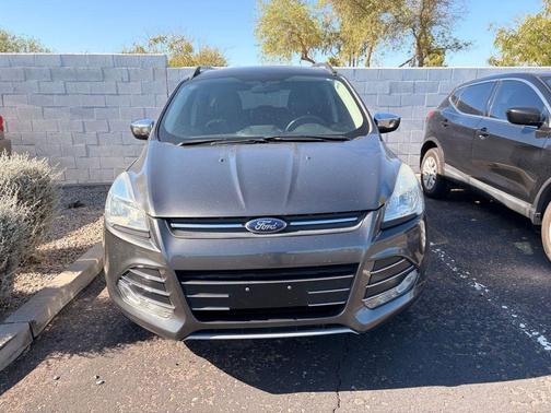 White Platinum Metallic Tri-Coat 2015 Ford Escape SE