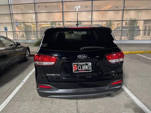 2017 Kia Sorento LX