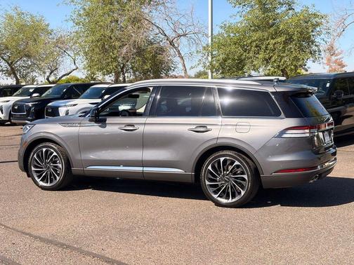 Asher Gray 2021 Lincoln Aviator Reserve