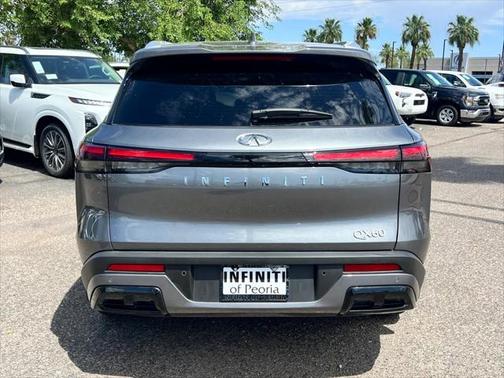 2024 INFINITI QX60 Luxe