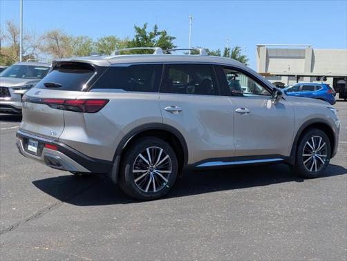 2025 INFINITI QX60 SENSORY
