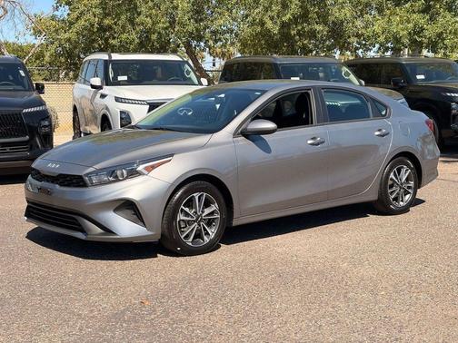 Gray 2023 Kia Forte LXS