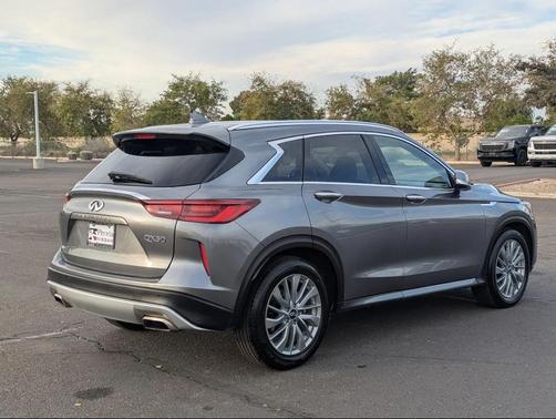 2024 INFINITI QX50 LUXE AWD