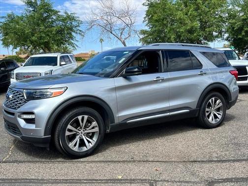 2020 Ford Explorer Platinum