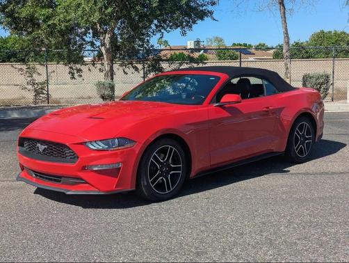 2022 Ford Mustang EcoBoost Premium