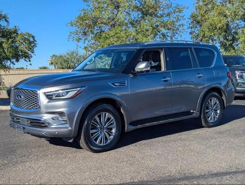 2021 INFINITI QX80 Luxe