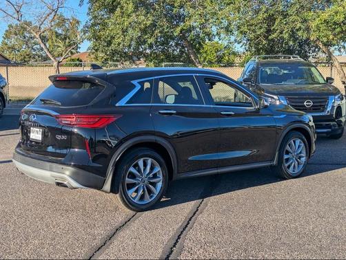 2022 INFINITI QX50 ESSENTIAL AWD