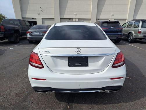 2019 Mercedes-Benz E-Class E 300