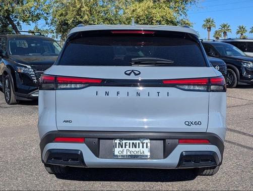 2025 INFINITI QX60 Luxe