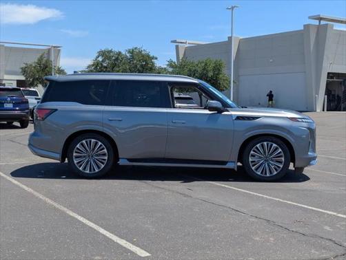 2025 INFINITI QX80 SENSORY AWD