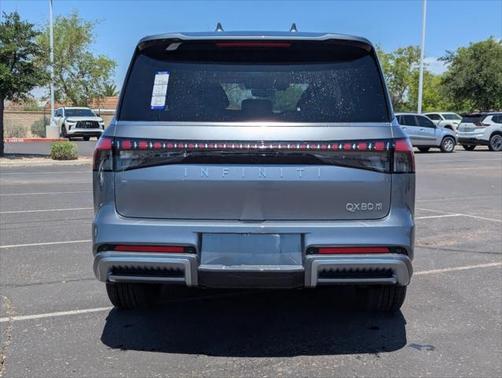 2025 INFINITI QX80 SENSORY AWD