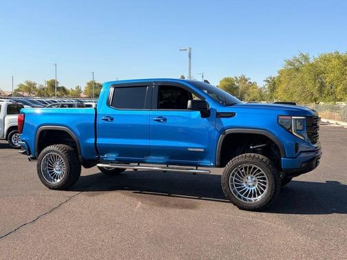 Dynamic Blue Metallic 2023 GMC Sierra 1500 Elevation