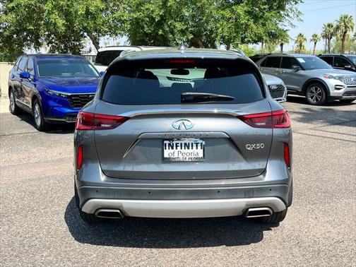 2021 INFINITI QX50 LUXE