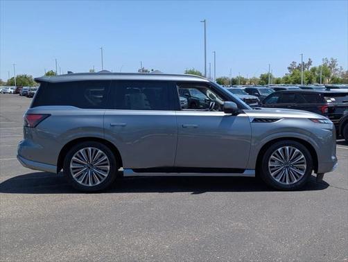 2025 INFINITI QX80 SENSORY AWD