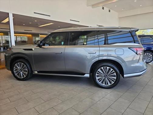 2025 INFINITI QX80 SENSORY AWD
