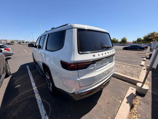 Bright White Clearcoat 2022 Jeep Wagoneer Series II 4x2