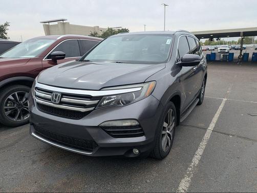Modern Steel Metallic 2017 Honda Pilot Touring