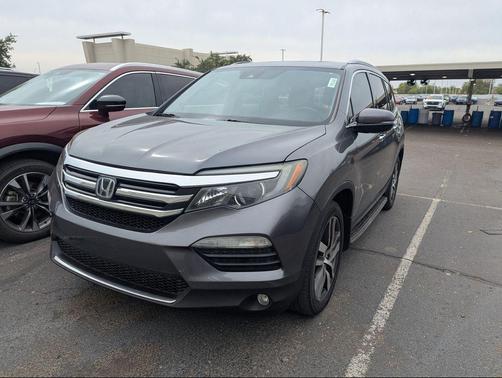 Modern Steel Metallic 2017 Honda Pilot Touring