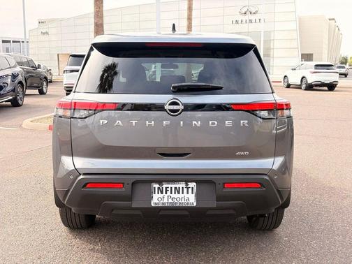Gun Metallic 2025 Nissan Pathfinder S 4WD