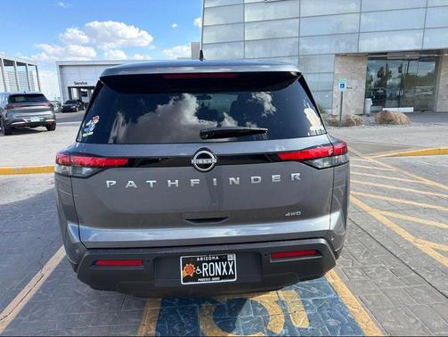 Gun Metallic 2025 Nissan Pathfinder S 4WD