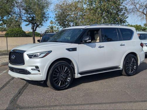 Moonstone White 2024 INFINITI QX80 SENSORY AWD