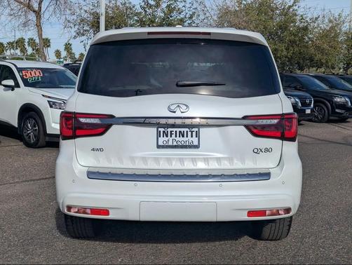 2024 INFINITI QX80 SENSORY AWD