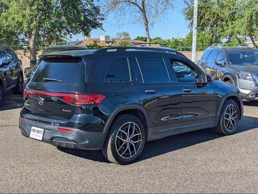 2023 Mercedes-Benz EQB 300 4MATIC