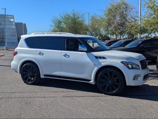 2016 INFINITI QX80 Base