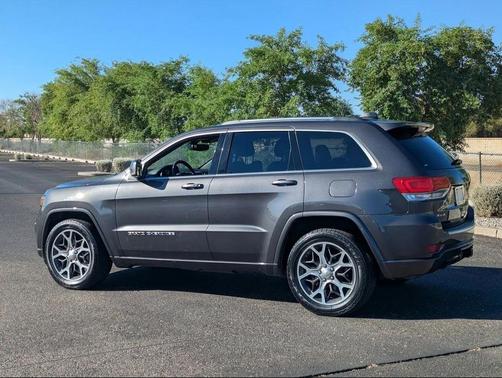 2018 Jeep Grand Cherokee Sterling Edition