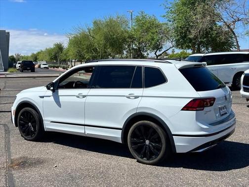 2020 Volkswagen Tiguan 2.0T SE R-Line Black