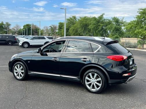 2017 INFINITI QX50 Base