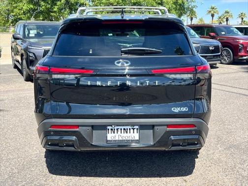 2024 INFINITI QX60 Luxe