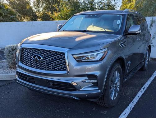 2021 INFINITI QX80 Luxe