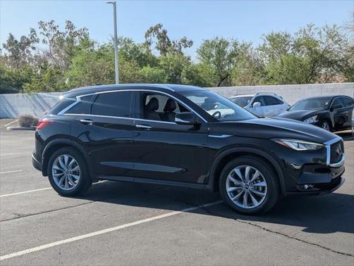 2022 INFINITI QX50 LUXE
