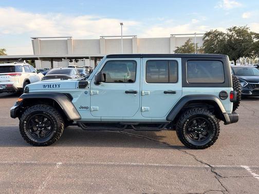 Earl Clearcoat 2023 Jeep Wrangler 4xe Willys