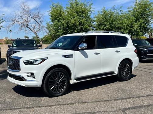 2024 INFINITI QX80 SENSORY AWD