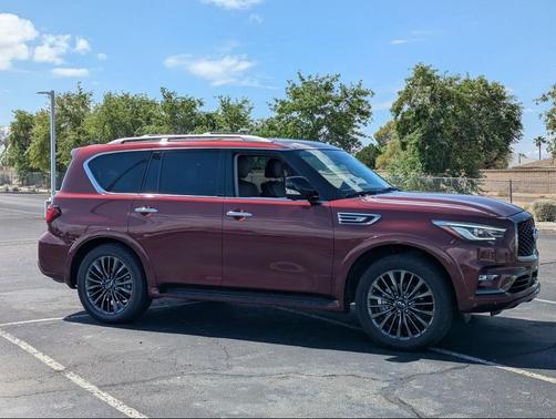 2022 INFINITI QX80 PREMIUM SELECT
