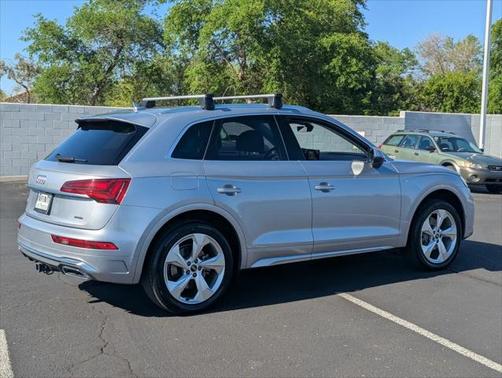 2022 Audi Q5 45 S line Premium Plus
