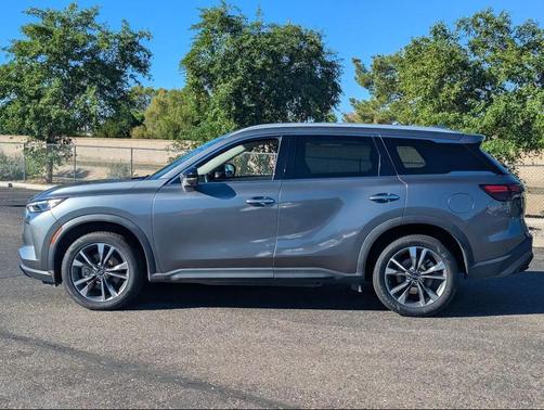 2024 INFINITI QX60 Luxe