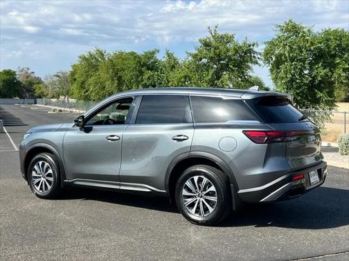 2022 INFINITI QX60 Pure
