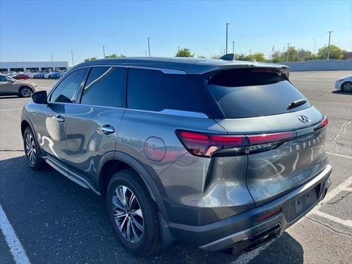 2022 INFINITI QX60 Pure
