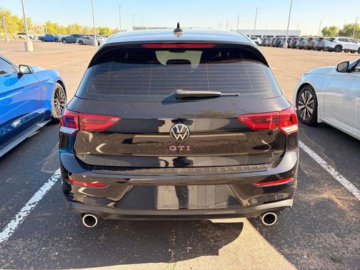 Black 2024 Volkswagen Golf GTI 2.0T SE DSG