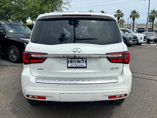 2024 INFINITI QX80 PREMIUM SELECT AWD