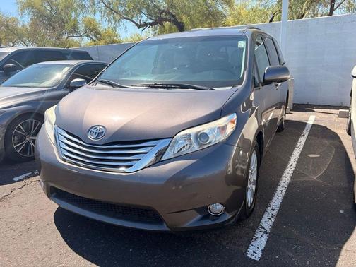 Predawn Gray Mica 2012 Toyota Sienna Limited